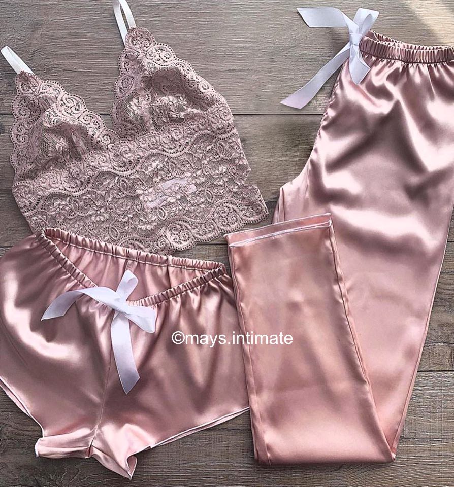 Conjunto Maya Cetim 3 Peças com Top de Renda