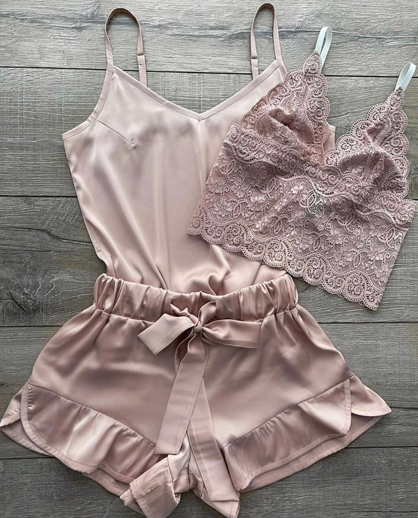 Conjunto Anna Cetim Rosa Claro