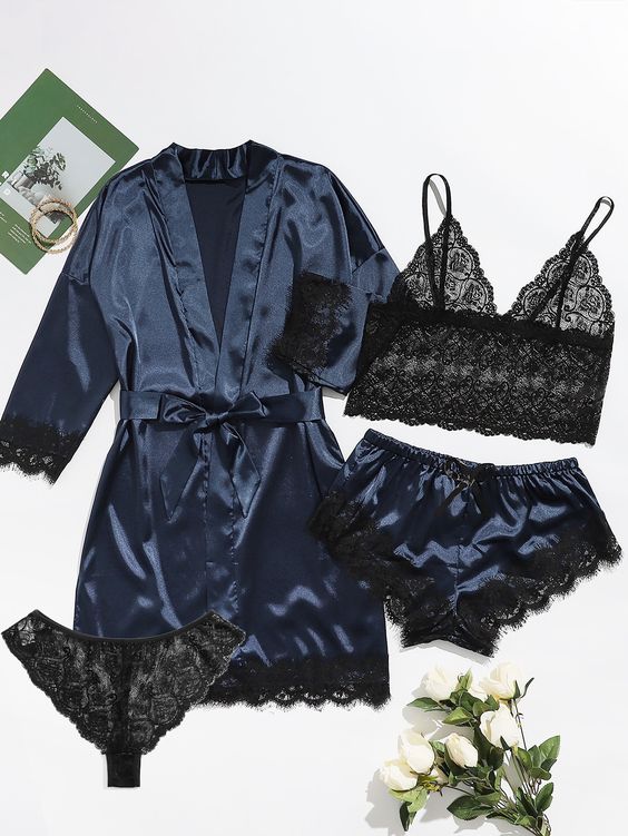 Conjunto Lingerie Cetim Grace 4 Peças com Robe e Renda