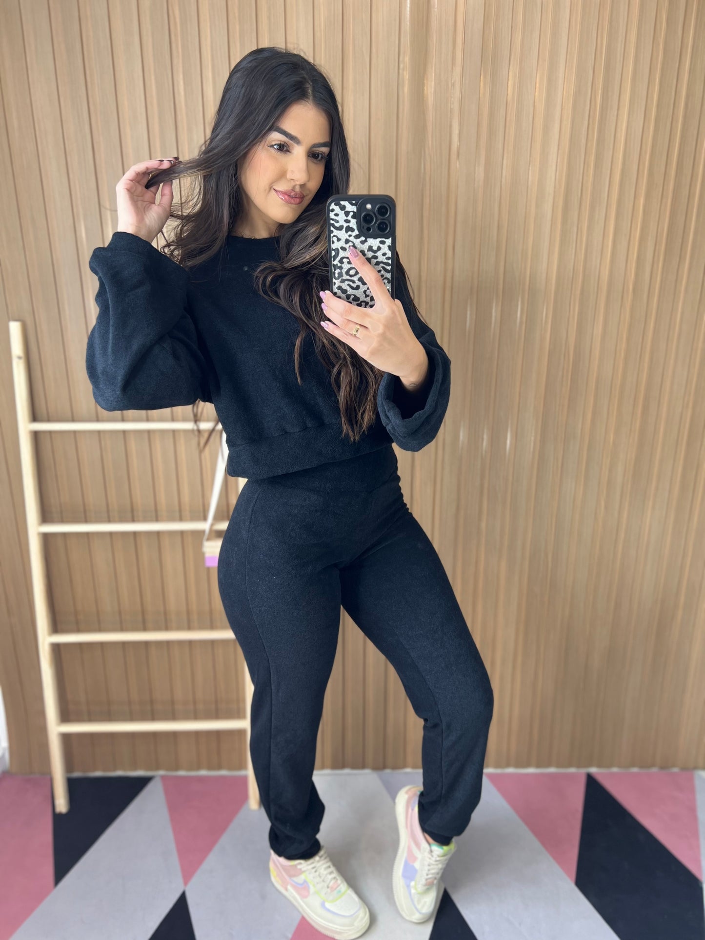 Conjunto Moletom Plush Peluciado Preto Feminino